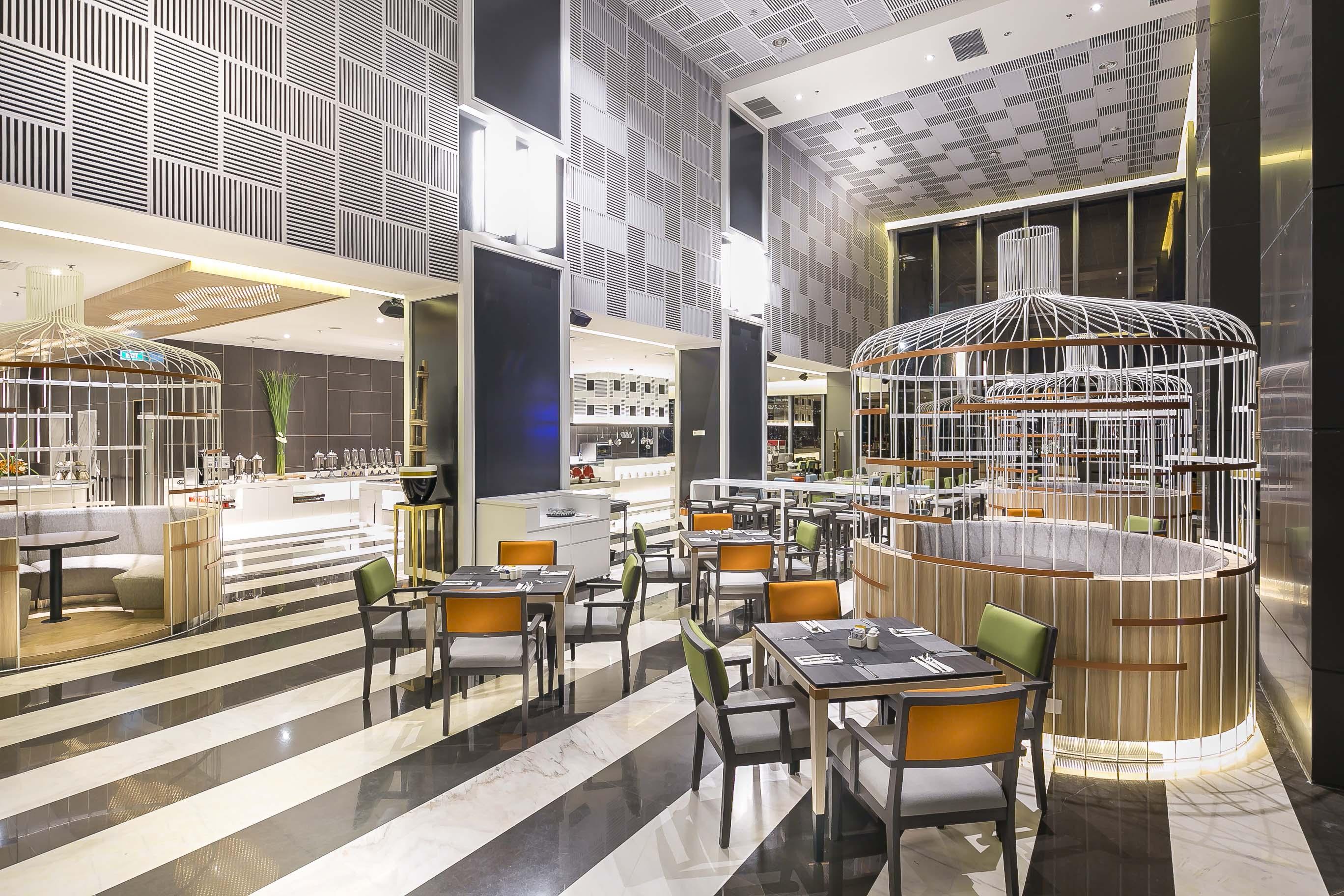 HARRIS Vertu Hotel Harmoni Jakarta Exterior foto