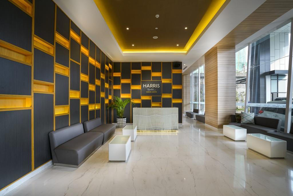 HARRIS Vertu Hotel Harmoni Jakarta Exterior foto